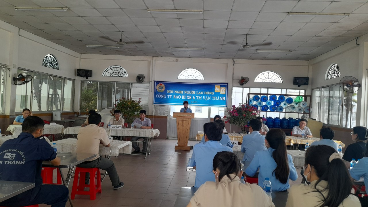 CÔNG TY TNHH BAO BÌ XUẤT KHẨU & THƯƠNG MẠI VẠN THÀNH